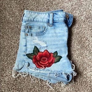 American Eagle Rose Floral Shorts